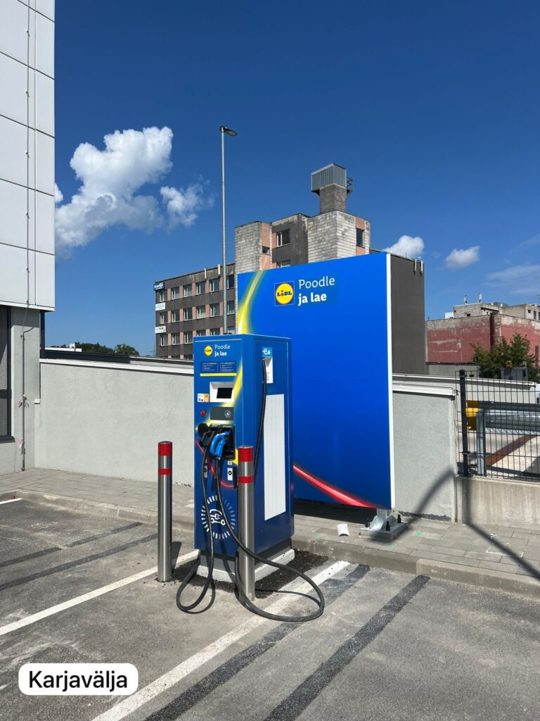 Elektriautode laadimispunktide kleebised - Rescoval OÜ