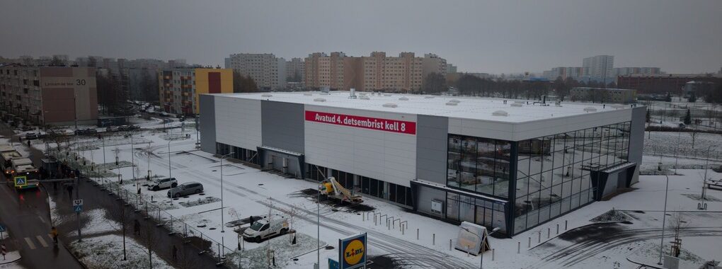 Suuremõõtmelise fassaadibänneri paigaldus- Rescoval OÜ